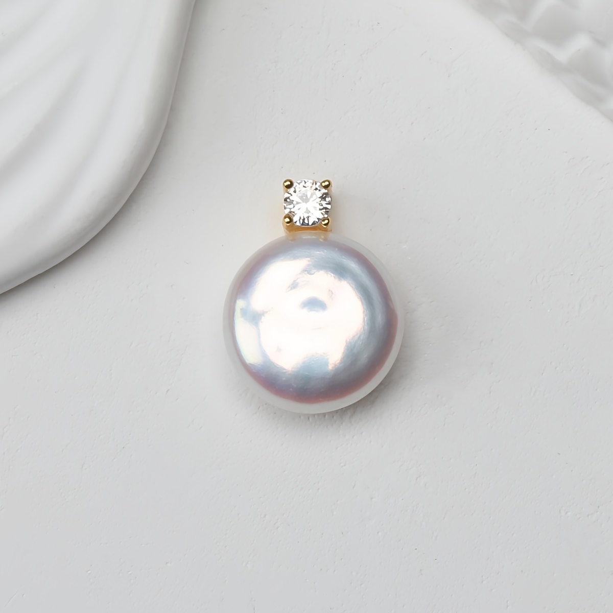 Women's Freshwater Pearl Pendant with Synthetic Zirconia — Small Gift